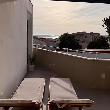 Paradise Hvar Apartman *